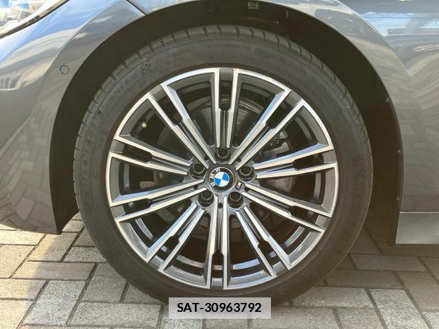 Bmw 3 SERIES 2022-05 7872745-8