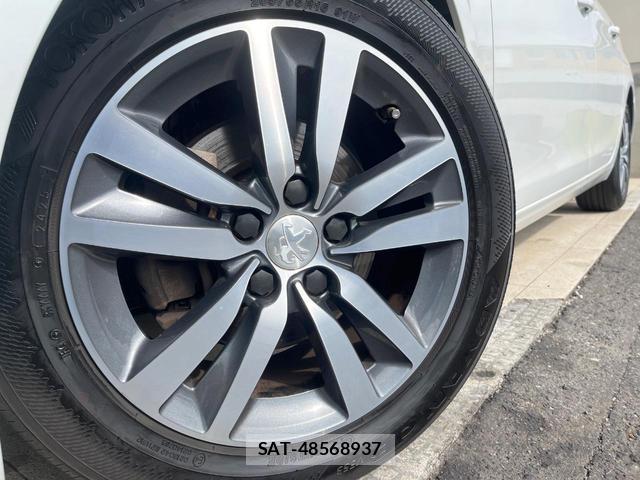 Peugeot 308 2018-03 7872577-13