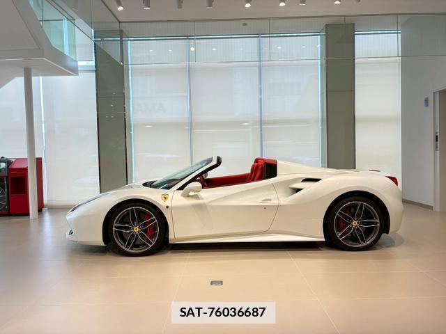 Ferrari 488 Spider 2019-05 7869366-3