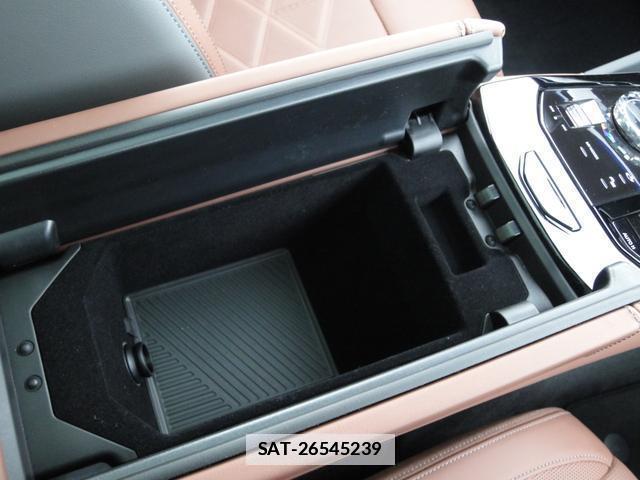 Bmw 5 SERIES 2025-08 7870475-17