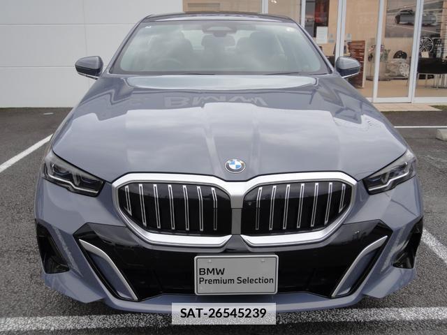 Bmw 5 SERIES 2025-08 7870475-2