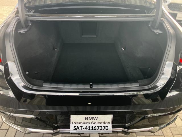 Bmw 7 SERIES 2023-04 7872751-18