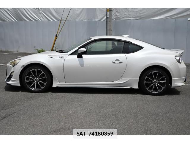 Toyota 86 2013-10 7867598-5