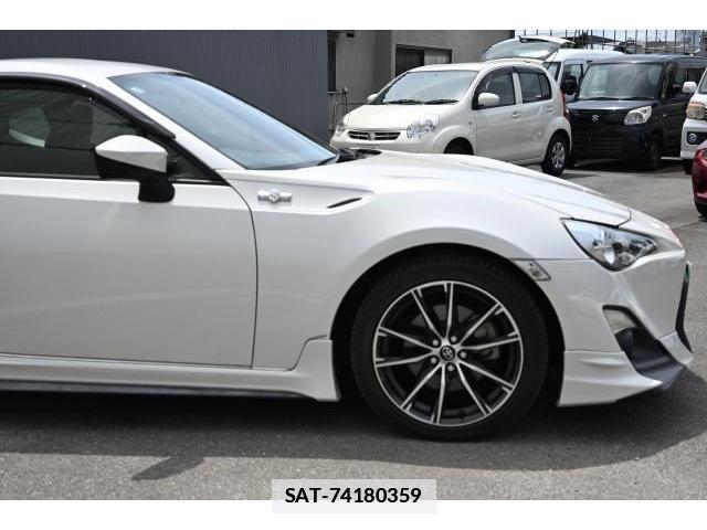 Toyota 86 2013-10 7867598-7