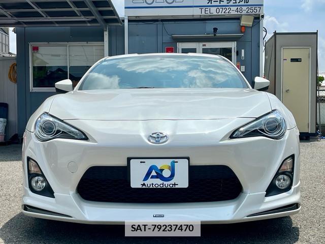 Toyota 86 2013-02 7867995-1