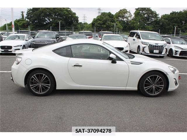 Toyota 86 2014-07 7870918-3