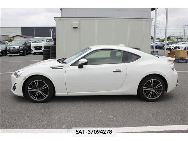 Toyota 86 2014-07 7870918-7