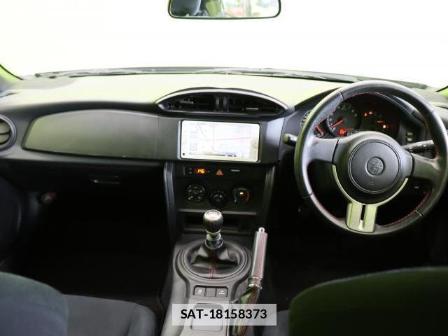 Toyota 86 2013-04 7871104-1