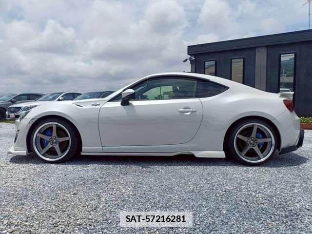 Toyota 86 2012-06 7871515-9