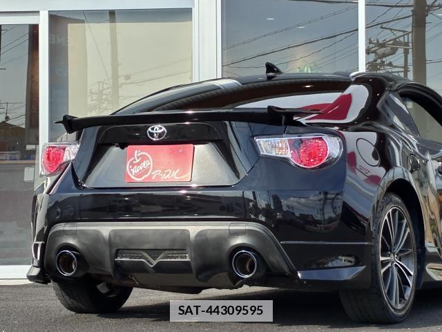 Toyota 86 2013-01 7872804-14