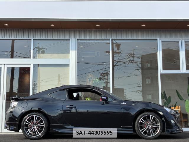 Toyota 86 2013-01 7872804-3