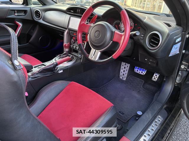 Toyota 86 2013-01 7872804-4