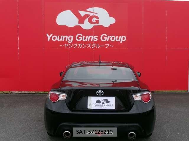 Toyota 86 2012-07 7873132-1