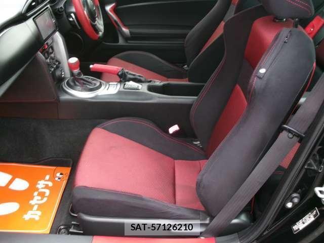 Toyota 86 2012-07 7873132-6