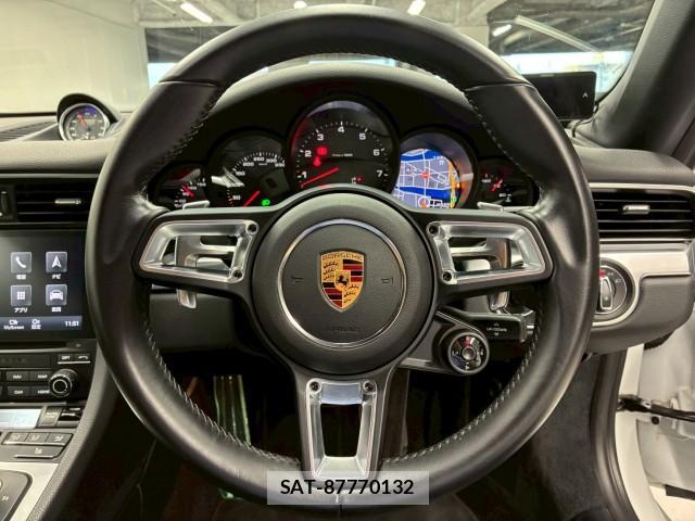 Porsche 911 2016-04 7869502-10