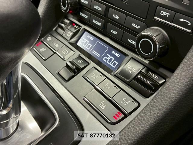 Porsche 911 2016-04 7869502-12