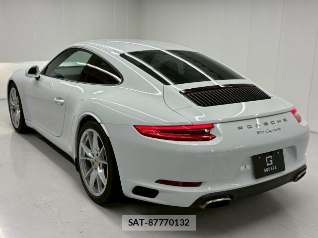 Porsche 911 2016-04 7869502-8