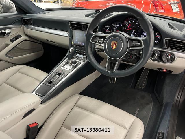 Porsche 911 2019-01 7871493-2