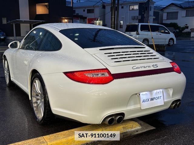 Porsche 911 2011-02 7871517-1