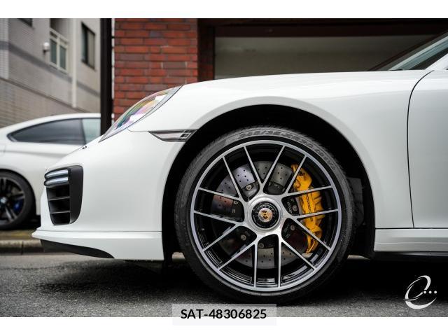 Porsche 911 2016-08 7871933-11