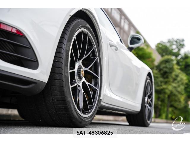 Porsche 911 2016-08 7871933-16