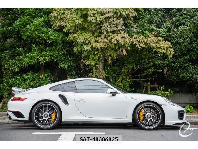 Porsche 911 2016-08 7871933-3