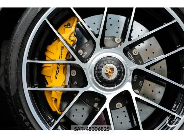 Porsche 911 2016-08 7871933-4