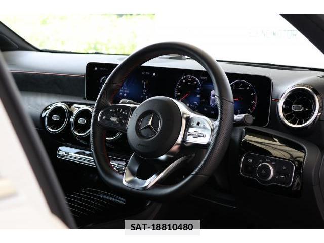 Mercedes Benz A-CLASS 2020-04 7869032-4