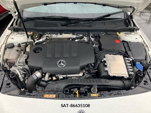Mercedes Benz A-CLASS 2021-08 7872321-9