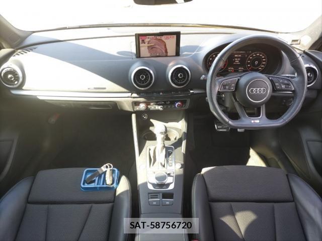 Audi A3 SEDAN 2018-06 7871991-2