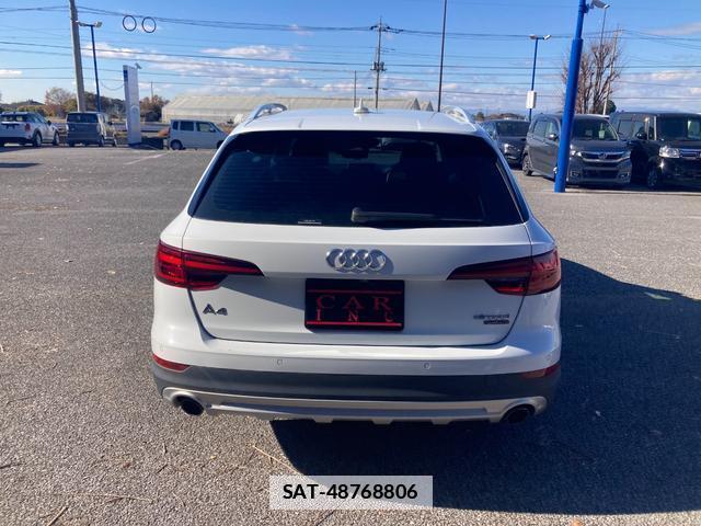 Audi A4 ALLROAD QUATTRO 2018-08 7869756-13