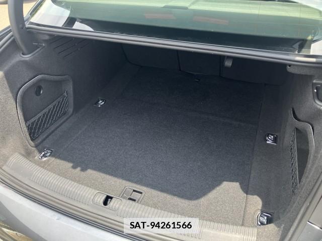 Audi A4 2024-01 7870529-18