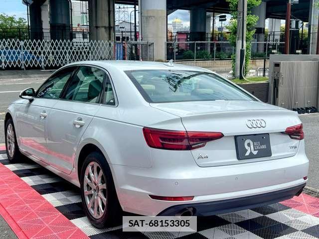 Audi A4 2016-05 7872861-9