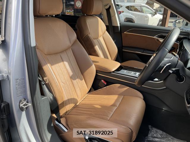 Audi A8 2019-02 7872812-13