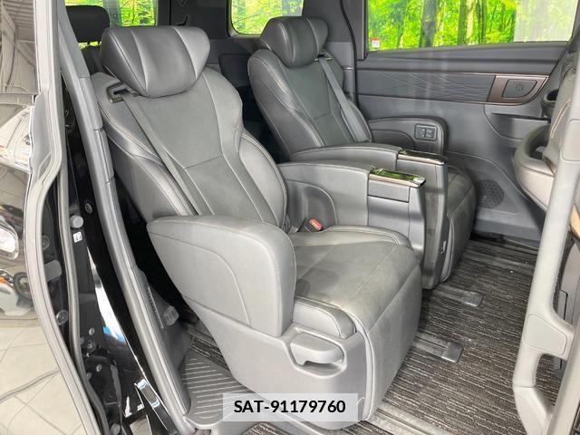 Toyota ALPHARD HYBRID 2023-10 7868374-7
