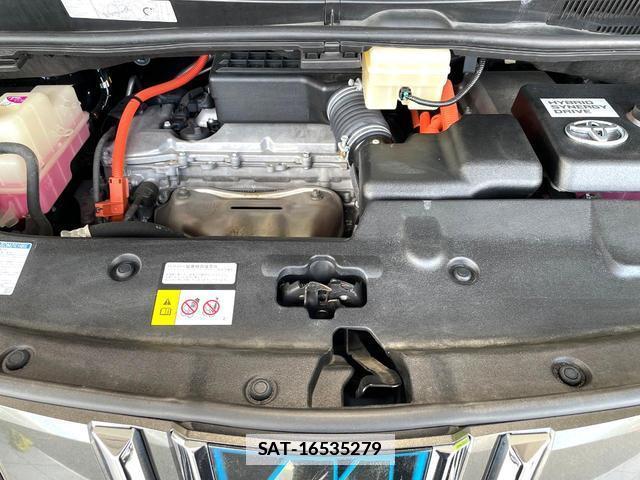 Toyota ALPHARD HYBRID 2018-05 7868427-19