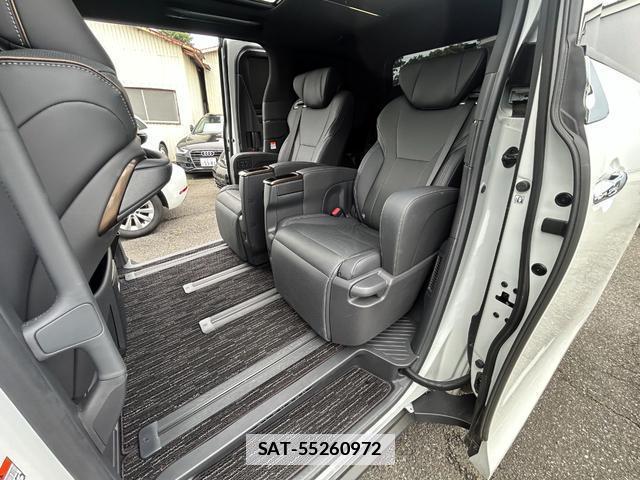 Toyota ALPHARD HYBRID 2023-11 7869829-16