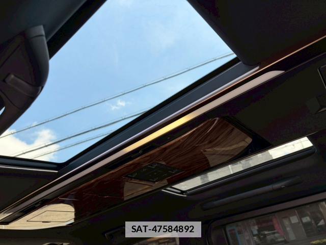 Toyota ALPHARD HYBRID 2023-07 7872307-9