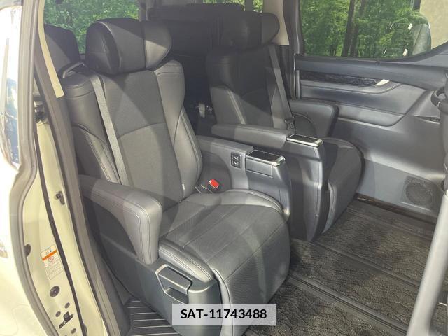 Toyota ALPHARD 2022-03 7867860-8