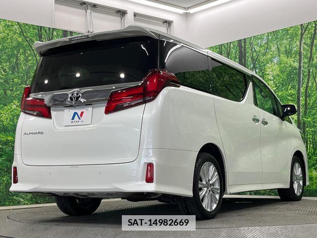 Toyota ALPHARD 2020-06 7867875-16