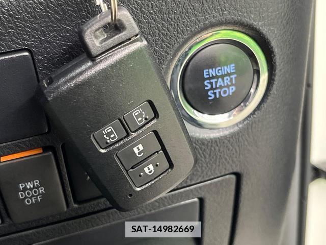 Toyota ALPHARD 2020-06 7867875-5