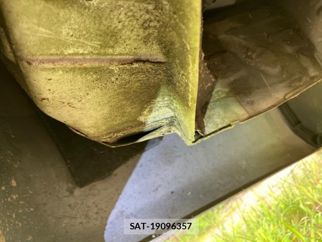 Toyota ALPHARD 2005-04 7868569-10