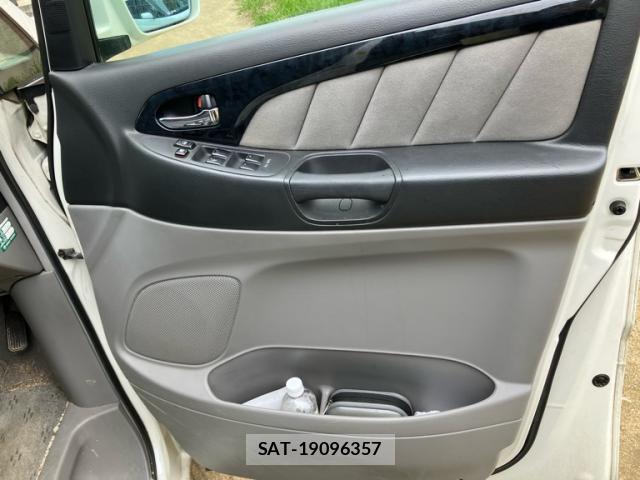Toyota ALPHARD 2005-04 7868569-15
