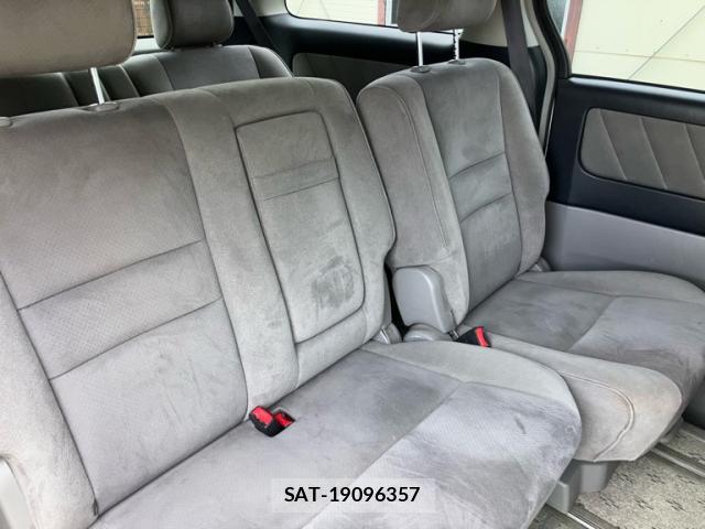 Toyota ALPHARD 2005-04 7868569-16