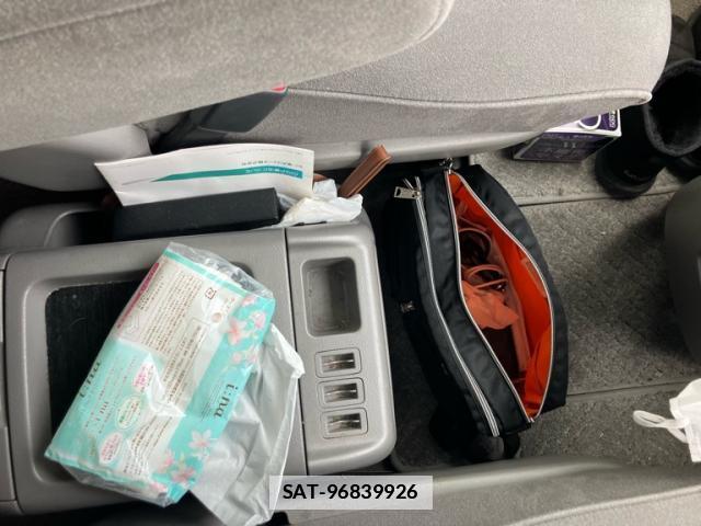 Toyota ALPHARD 2005-09 7868733-18