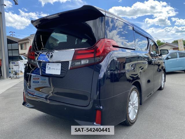 Toyota ALPHARD 2017-01 7869467-12