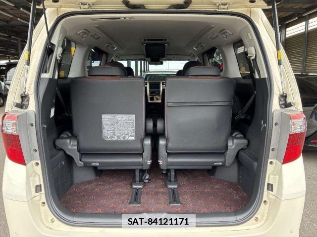Toyota ALPHARD 2013-04 7872165-7