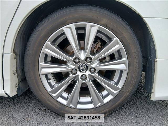 Toyota ALPHARD 2017-06 7872294-19
