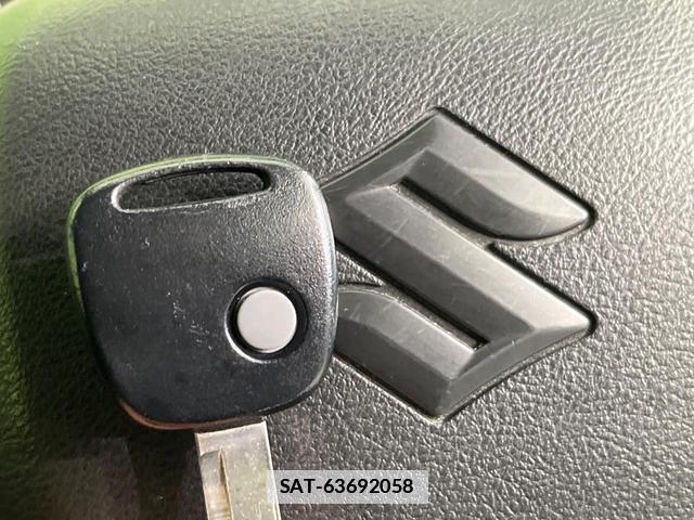 Suzuki ALTO 2021-06 7872484-5