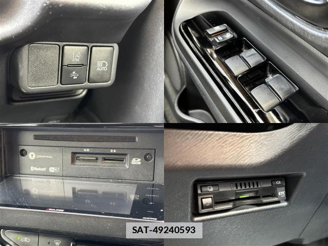 Toyota AQUA 2019-02 7866901-4